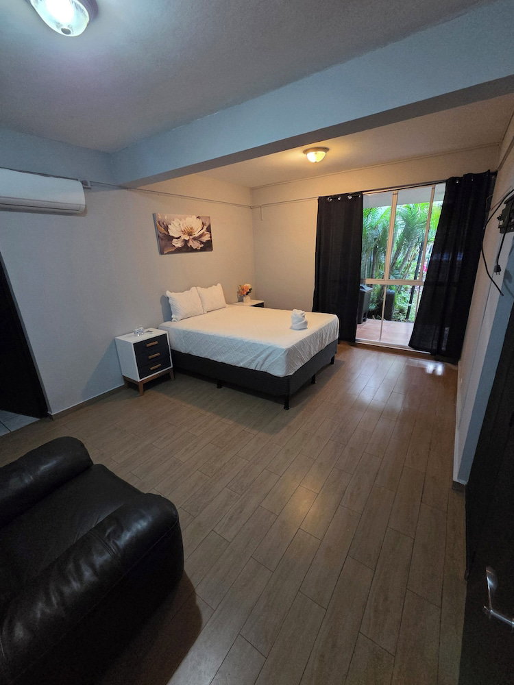 Hotel Mi Tierra Escalón Hotel Y Restaurante