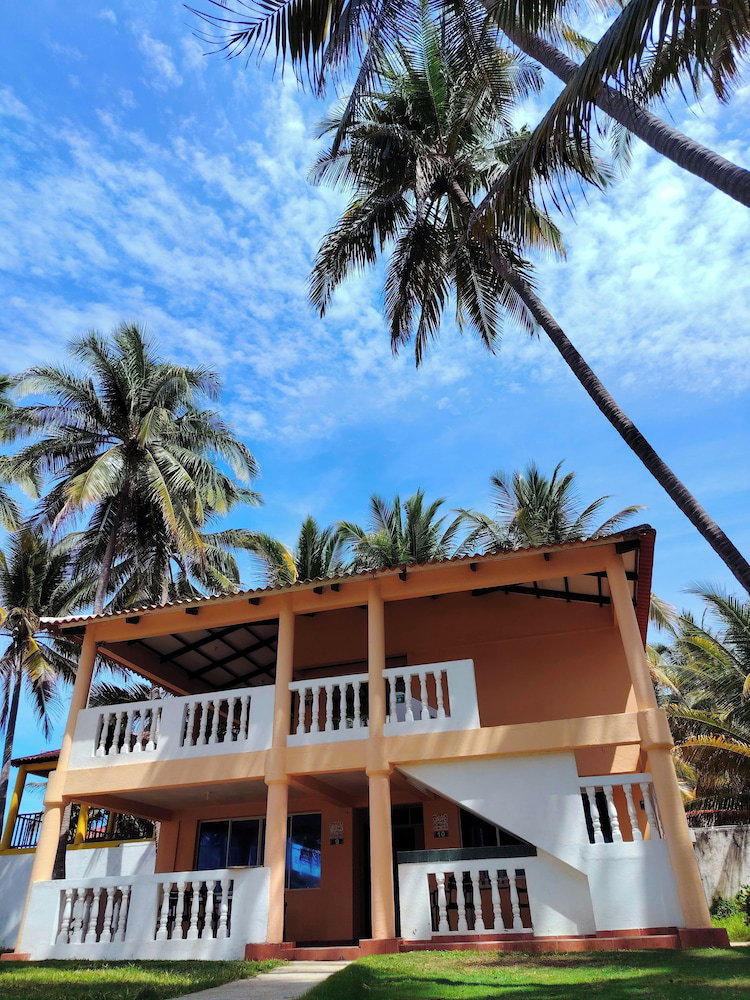 Hotel Hotel Y Restaurante Punta Corona