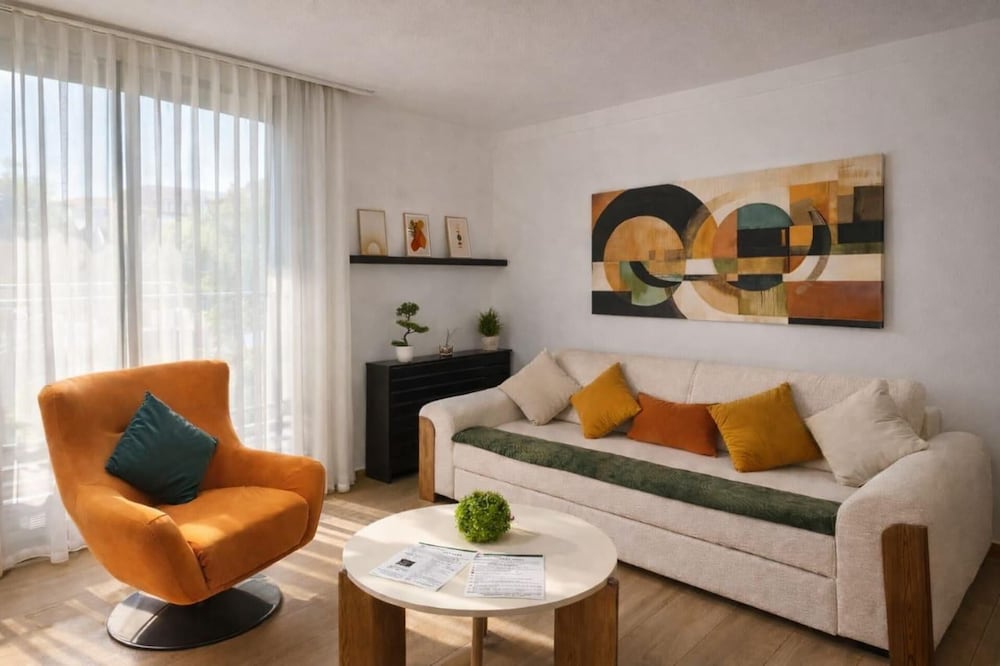 Hotel Captivating 2-Bed Apartment In Tunis