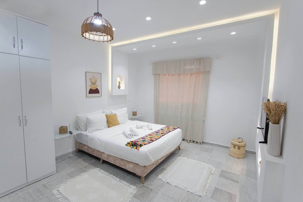 Charming 3-Bedroom Apartment Near Carthage, Tunisia
