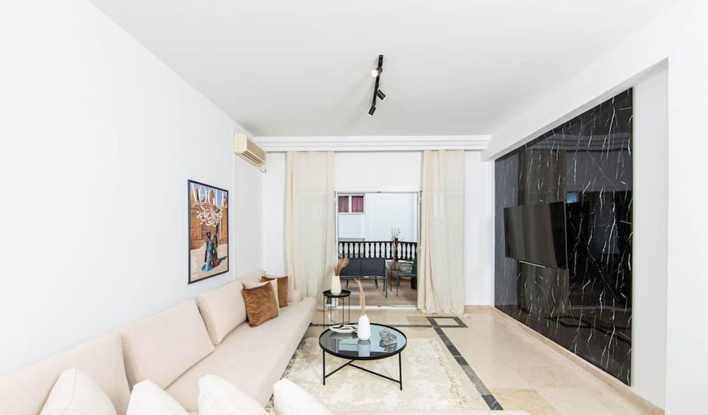 Hotel Le Parfait Ii Bord De Mer Central Et Luxueux
