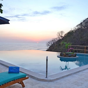 Hotel Paraiso Escondido Hotel Villas & Resort cazare Sonsonate