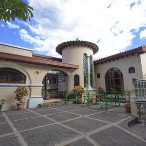 Hotel Hotel Villa Serena Escalón cazare Santa Tecla