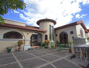 Hotel Hotel Villa Serena Escalón cazare Santa Tecla