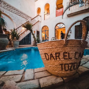Hotel Riad Dar El Caid. Palais Siecle Xiv cazare Tozeur