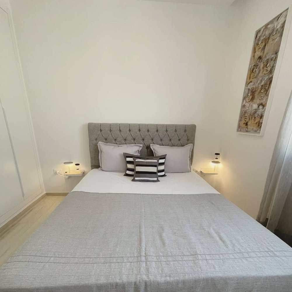 Atlas, A Modern Cocoon In The Heart Of La Marsa