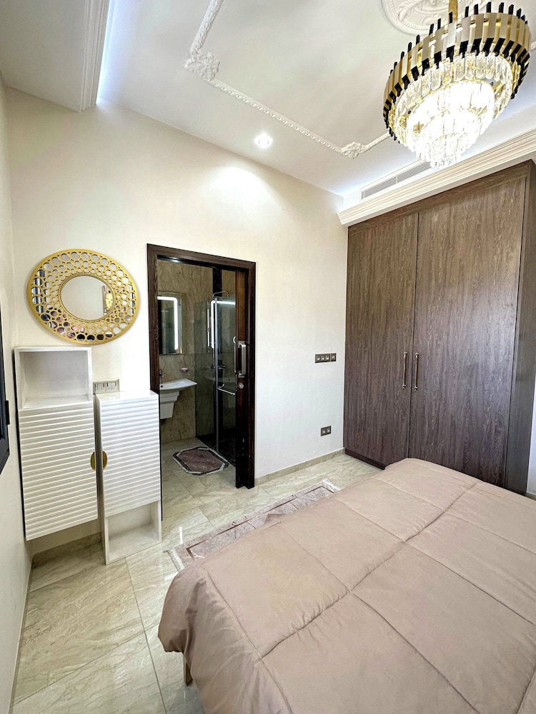 Lovely 3 Bedrooms Fully Equipped With Central Ac