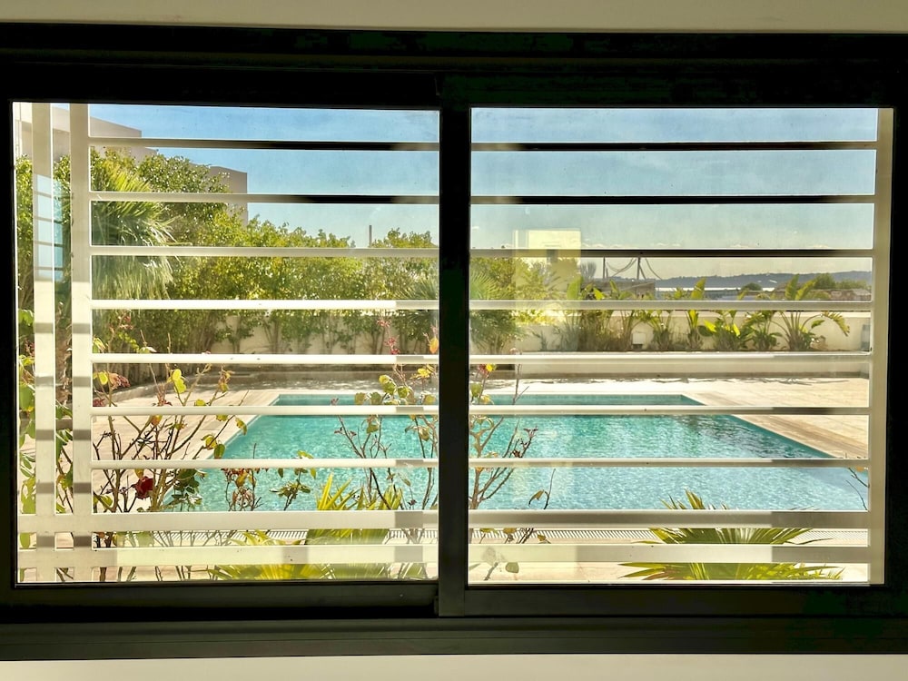 Hotel Gammarth Touristique Piscine Commune Bord De Mer