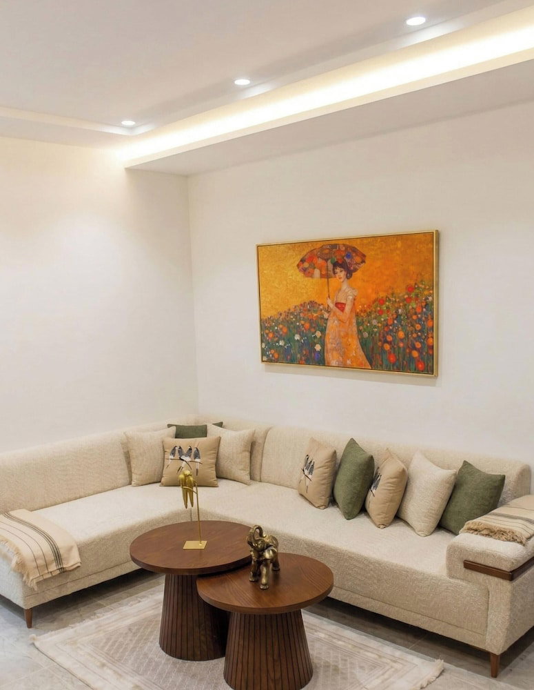 Hotel Charming 2-Bedroom Apartment In Tunis With City Views