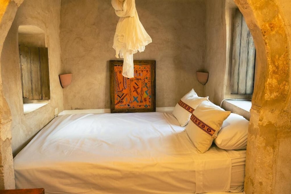 Hotel Houch Serenity