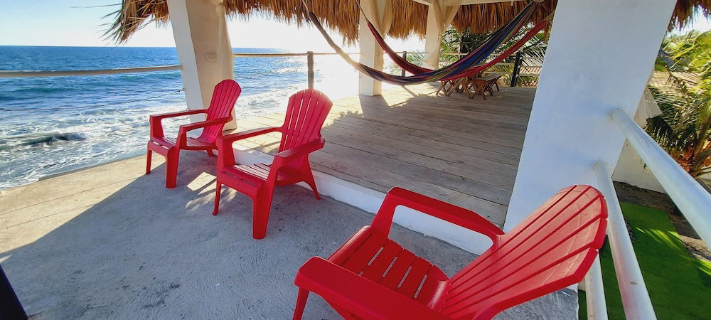 Hotel Aqua Vista Beach House