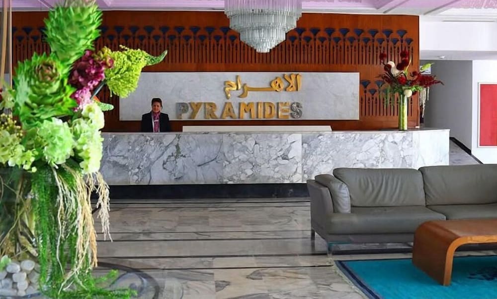 Hotel Hôtel Les Pyramides Club