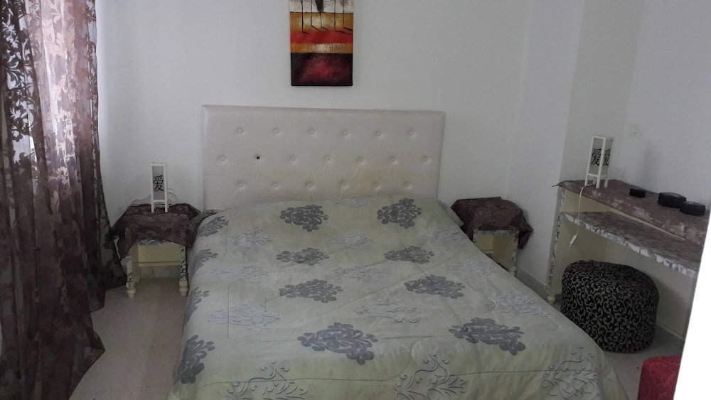 Furnished Short Stay Apartment In Tunis
