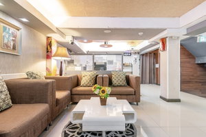 Hotel The Richy Place Guest House cazare Ratchathewi