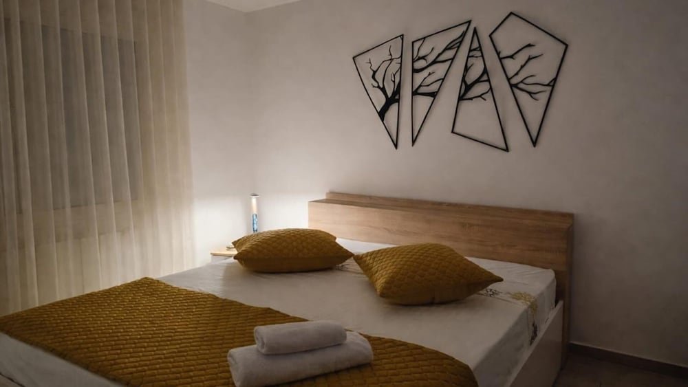 Lovely 1-Bed Apartment In Lac1 Tunis
