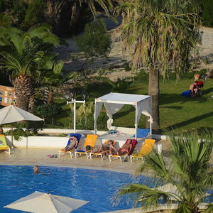 Hotel One Resort Jockey cazare Skanes