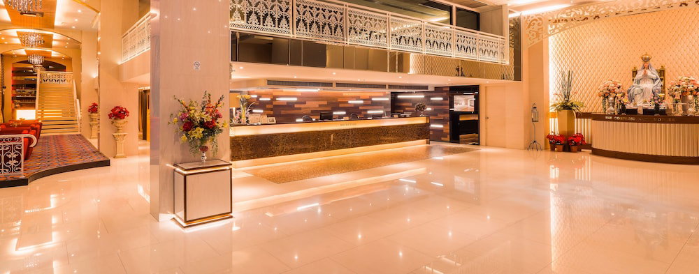 Grand Lord Boutique Hotel