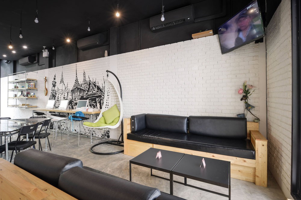 The Cube Hostel Silom