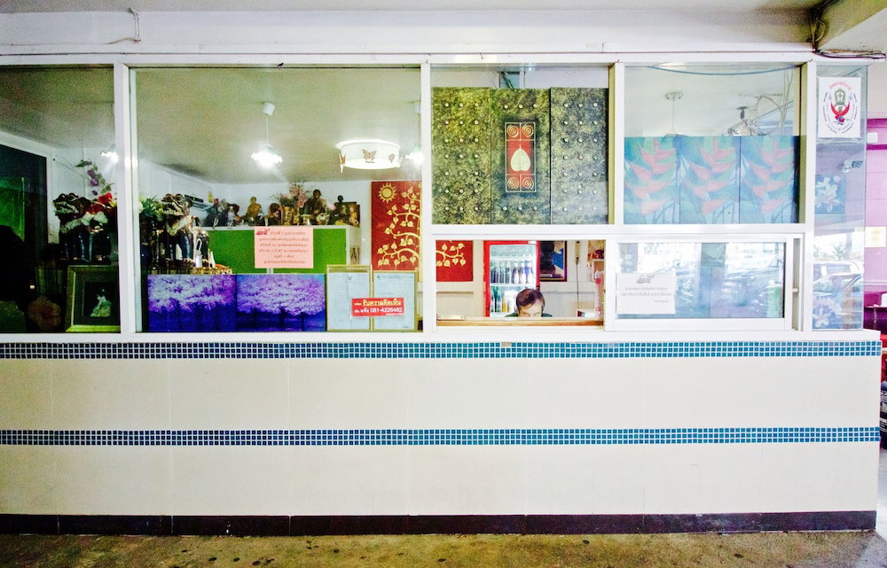 Kaya Place