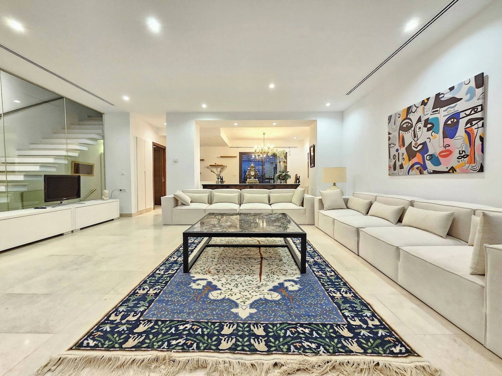 Hotel Refined Villa In The Heart Of La Marsa With Garden