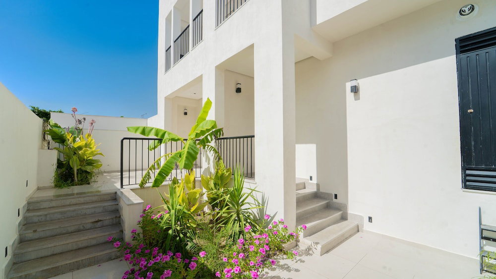 Hotel Aurora La Marsa Rdc Modernit Charme