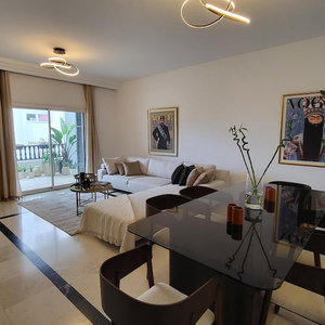 Hotel The Perfect Flat Sea Side Central Luxurious cazare Al Marsa