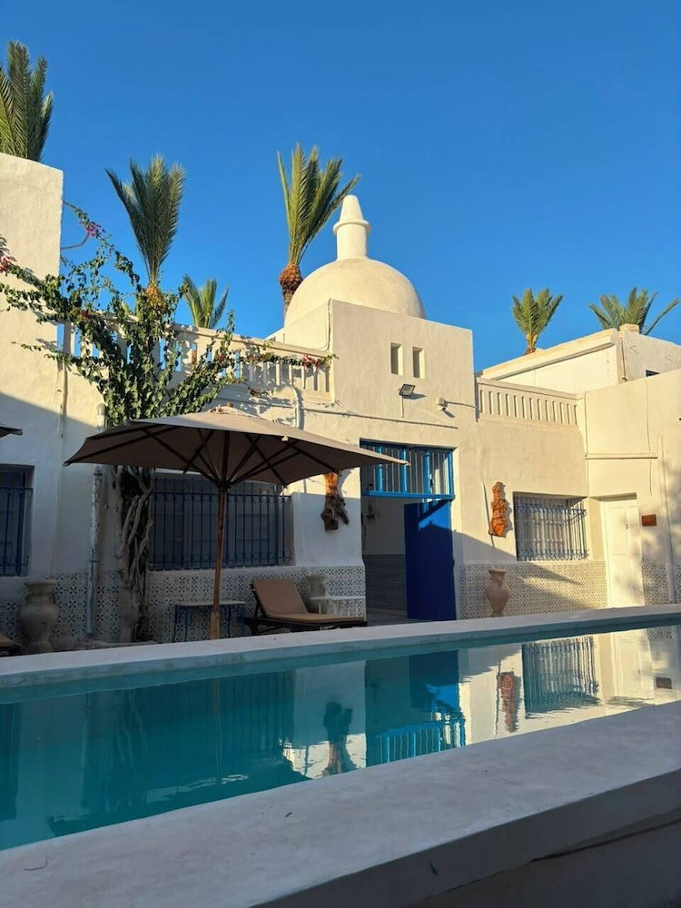 Hotel Cozi At Dar Faiza