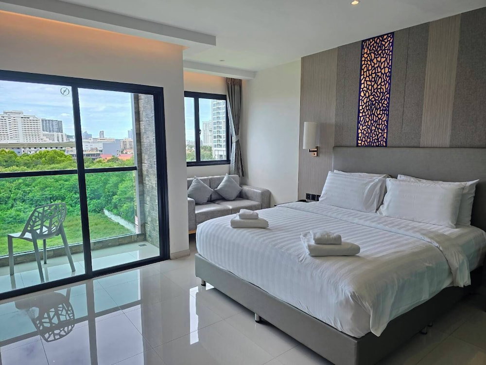 The Tj Hotel