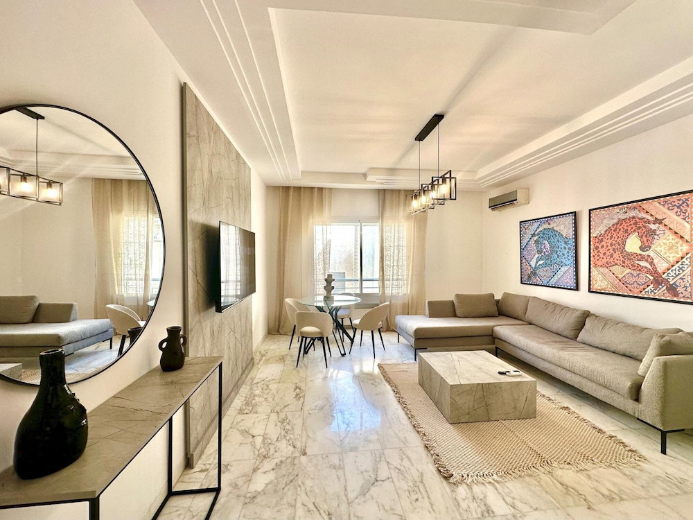 Hotel Elyssa Superbe Appartement Aux Jardins De Carthage