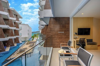 The Beachfront Hotel Phuket