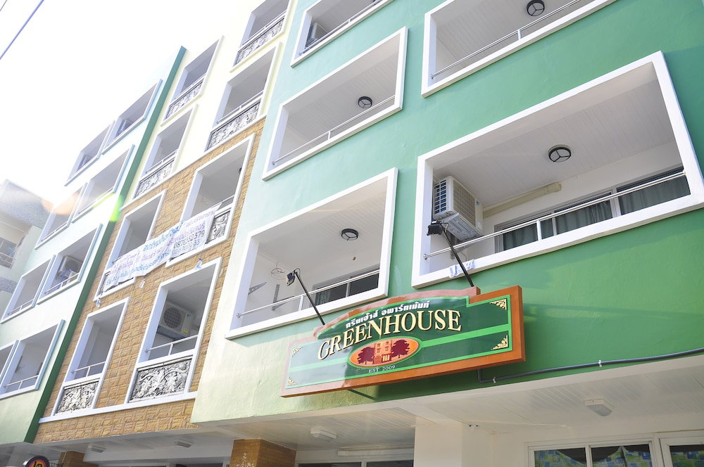 Hotel Greenhouse