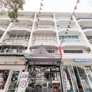 Hotel Bossa House Hostel & Cafe cazare Phra Khanong