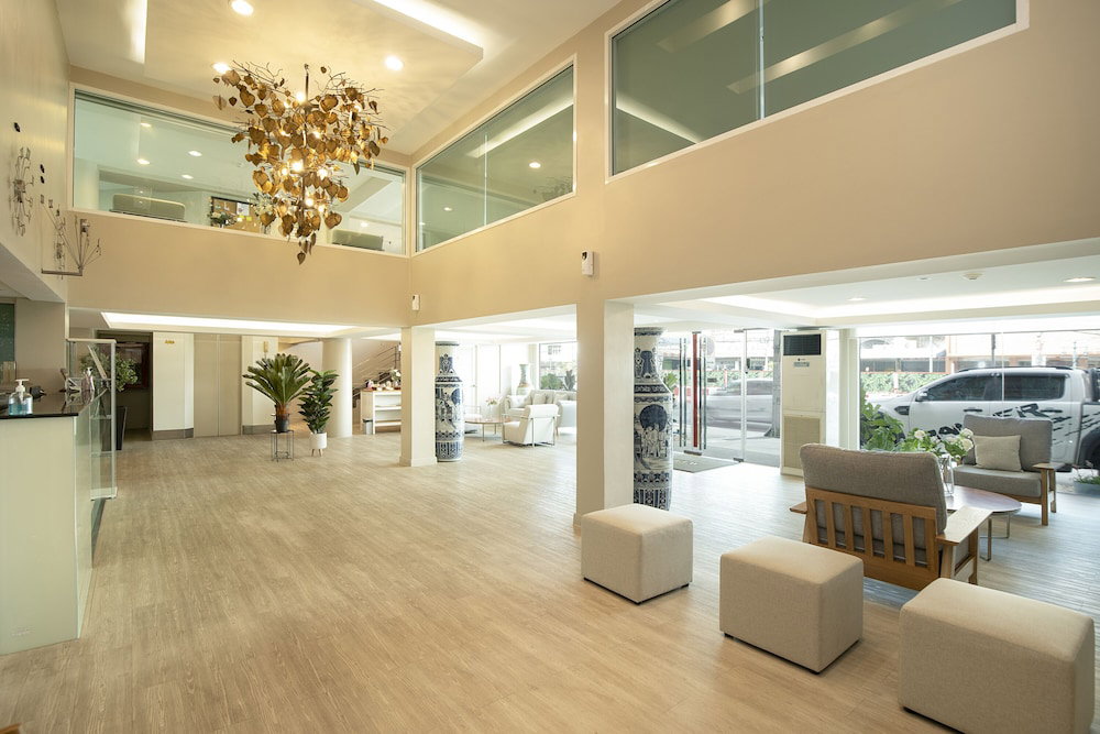 Bangkok Loft Inn