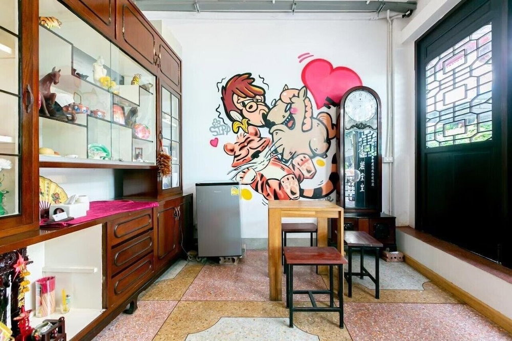Taladnoi Paint House