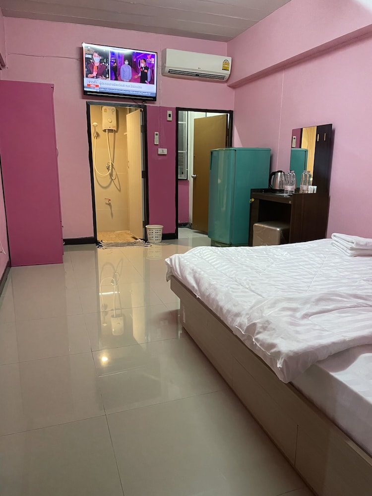 Hotel Gedkanok Apartment