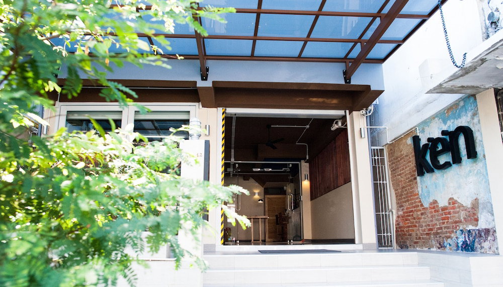 Hotel Kencozy Accommodation