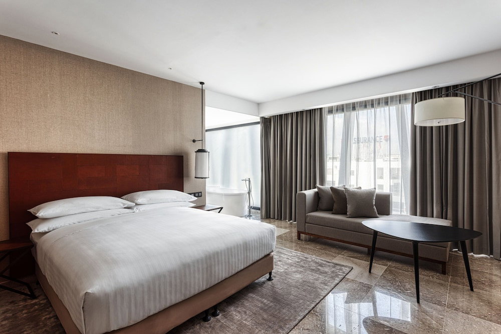 Hotel Tunis Marriott Hotel