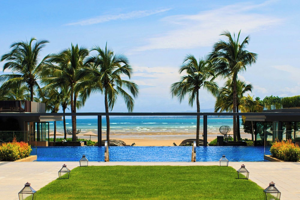 Hotel Phuket Marriott Resort And Spa, Nai Yang Beach