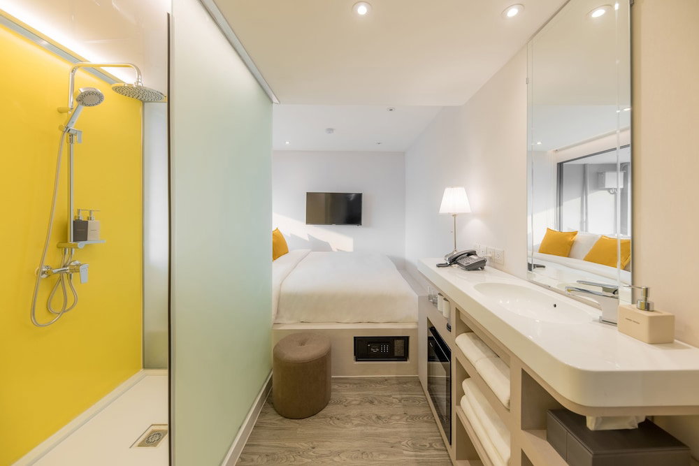 Yello Rooms Hotel Victory Monument