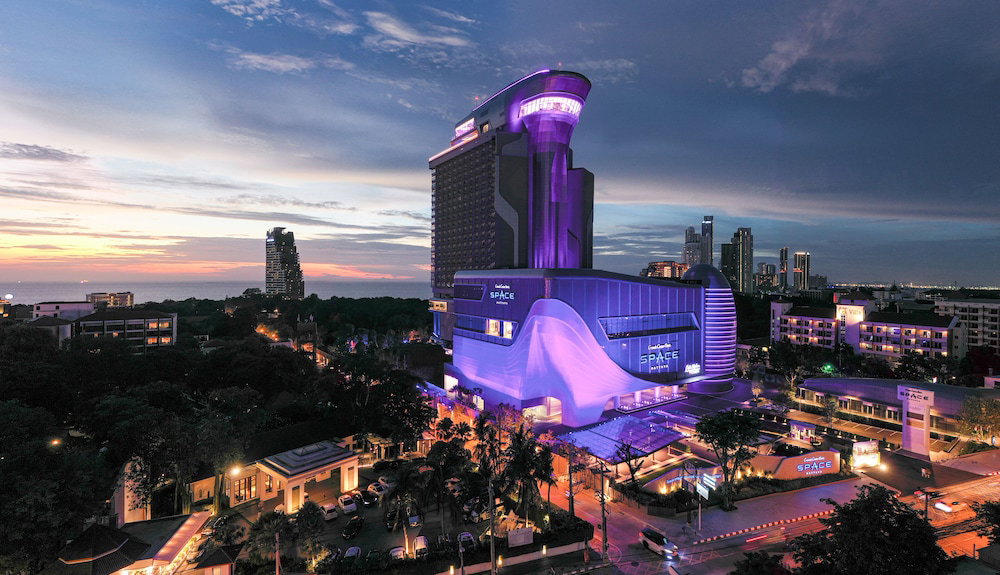 Hotel Grande Centre Point Space Pattaya