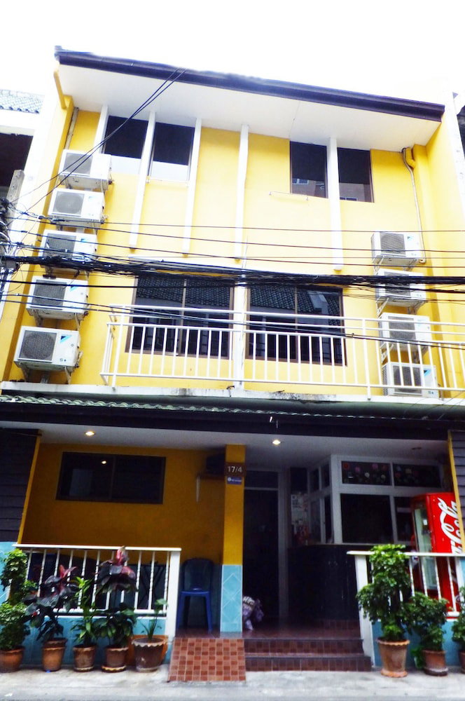 Hotel Orchid Place
