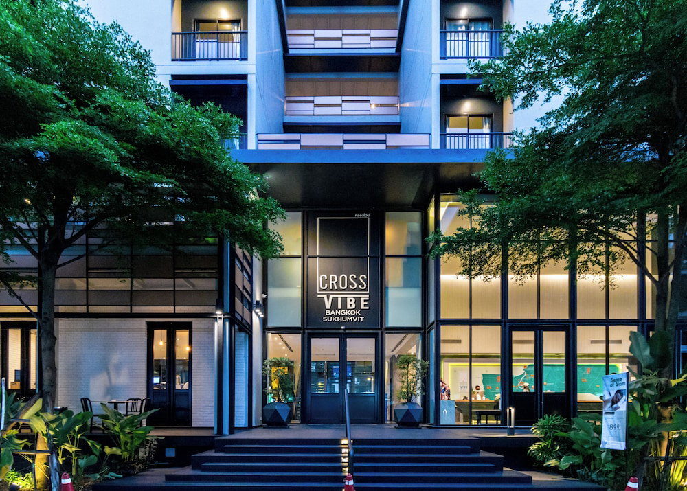 Hotel Cross Vibe Sukhumvit Hotel