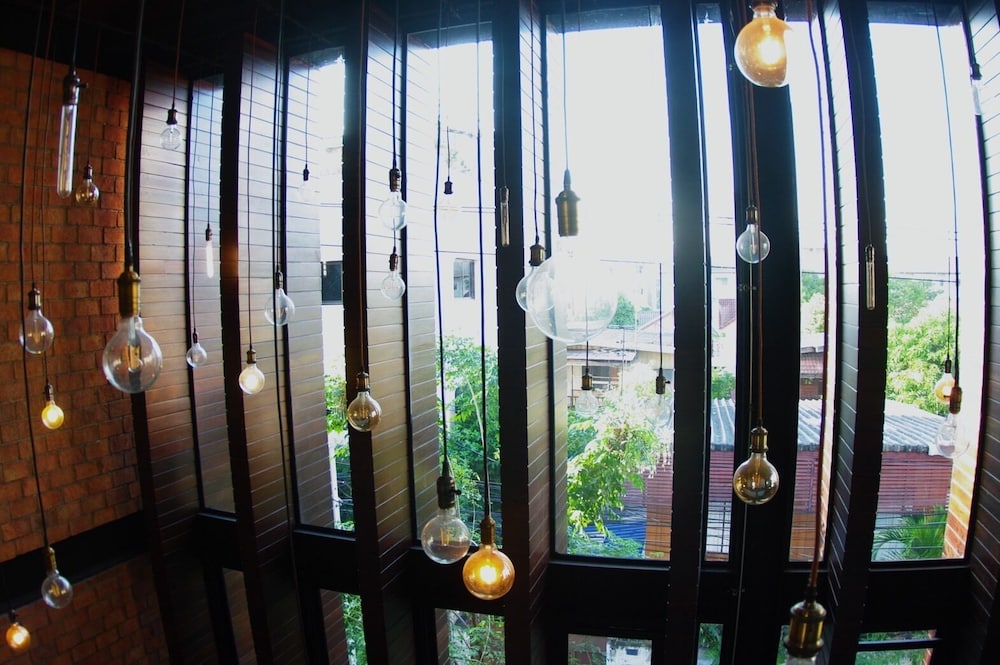 The Local Ari - Hostel