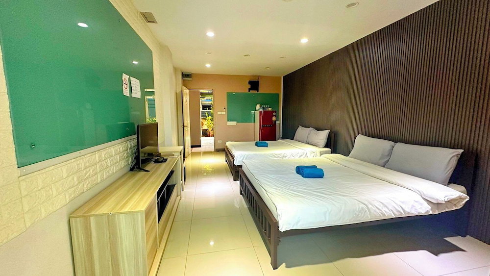 Hotel At Ease Hotel Suvarnabhumi
