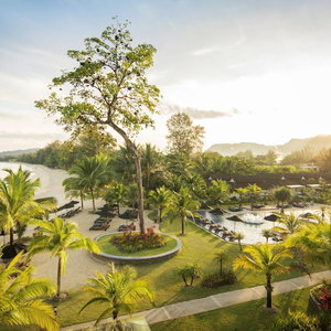 Hotel Robinson Khao Lak cazare Takua Pa