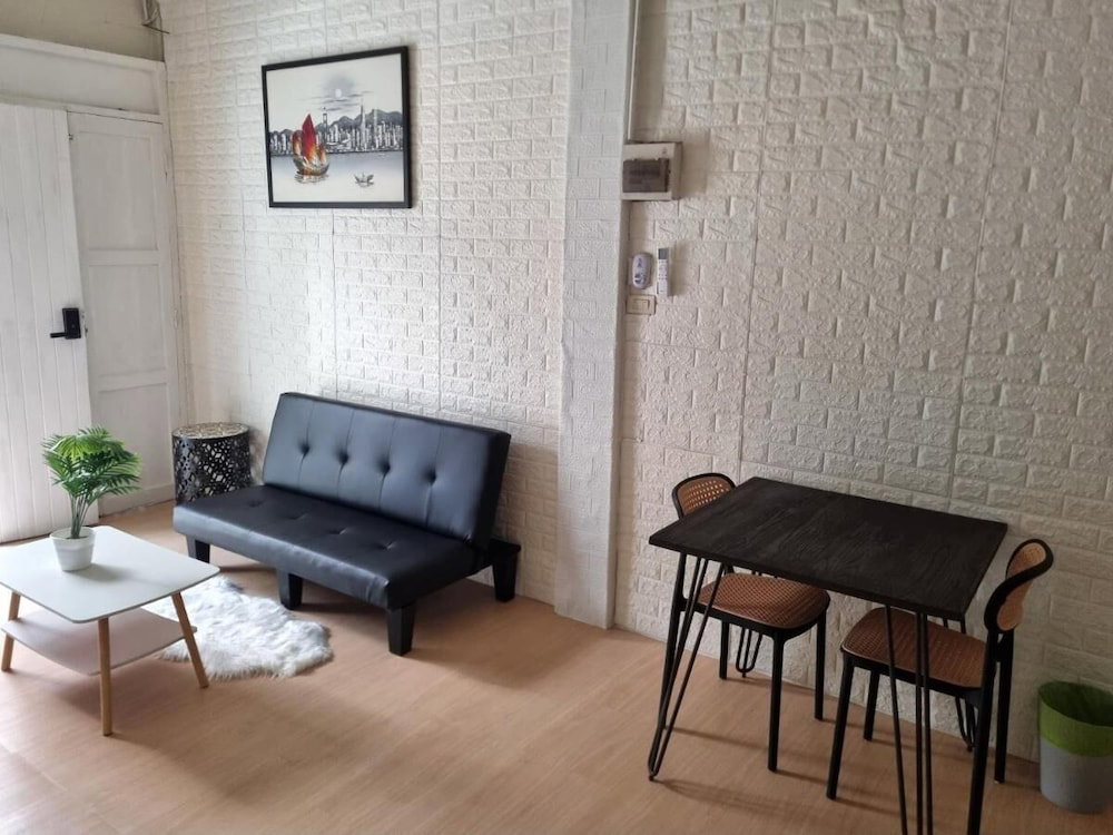 Hotel Haus Sathorn Pier