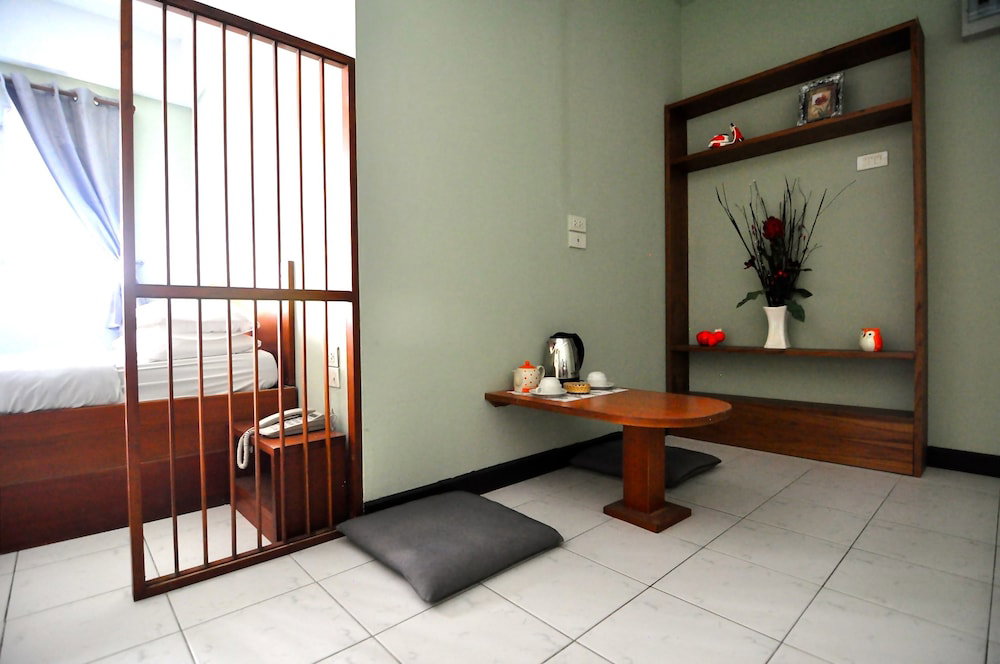 Hotel The Living Room Serviced Apartment