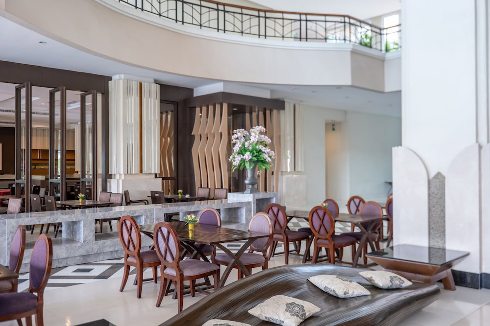 The Heritage Pattaya Beachfront Resort