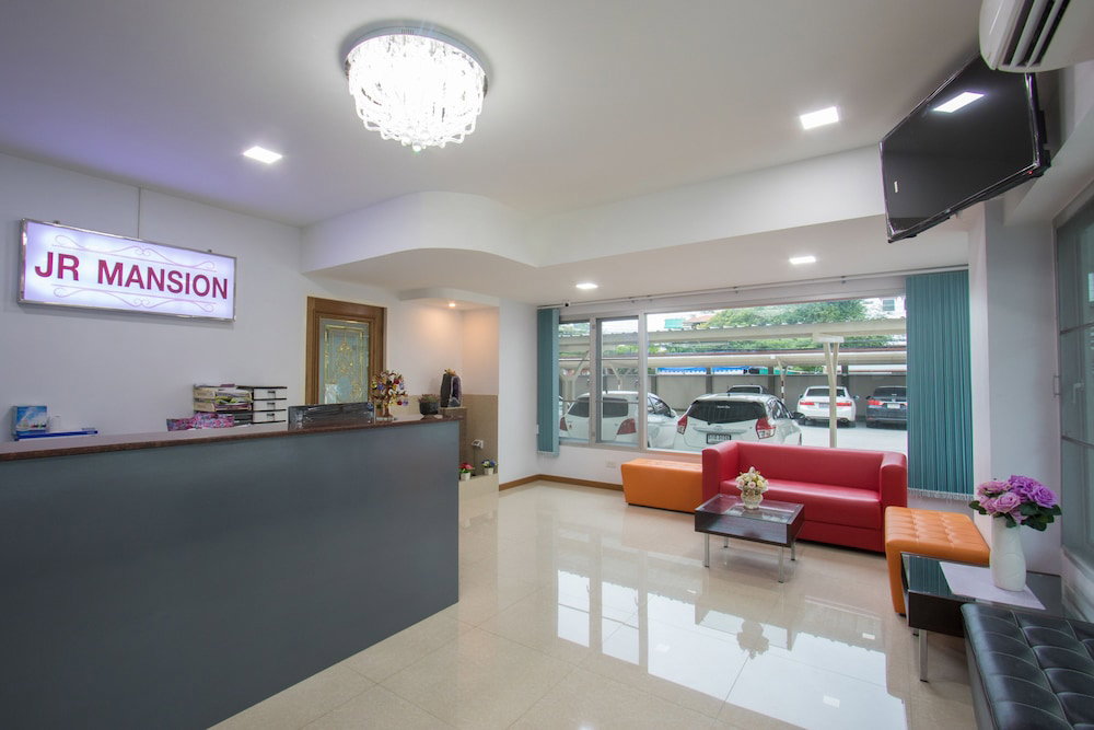 Jr Mansion