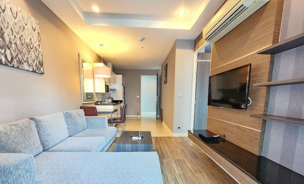 J Residence Thonglor 8
